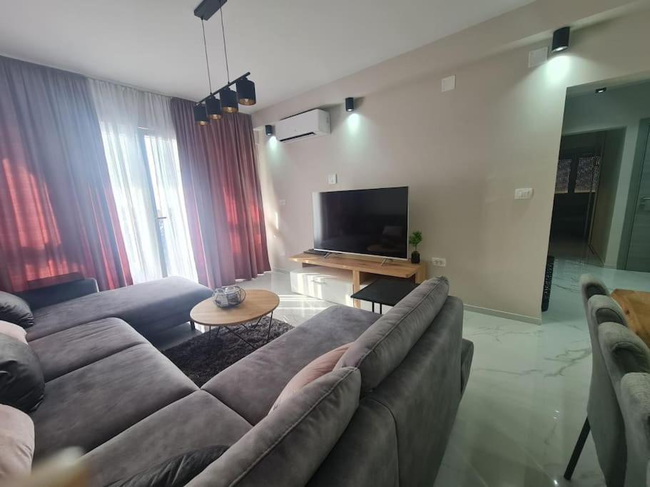 Mias Luxury Apartment Rijeka Ngoại thất bức ảnh